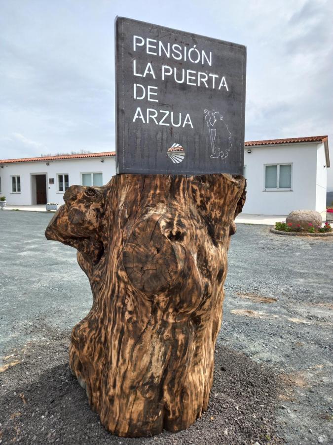 Hotel La Puerta De Arzúa المظهر الخارجي الصورة